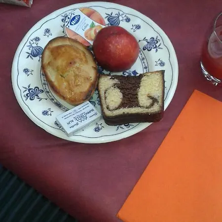 La Torre Bed & Breakfast *